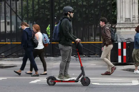 Where are the electric scooter rental areas in London?